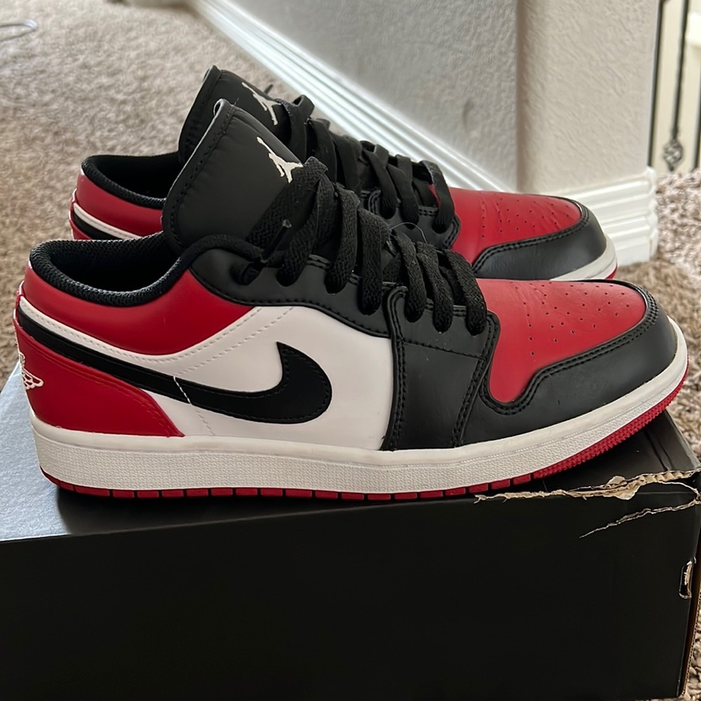 Jordan 1 Low Bred Toe